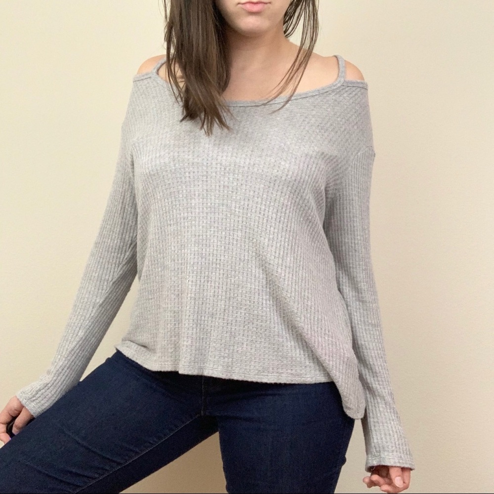 ✨5 FOR $25✨  1.4.3. Story by Lineup Gray Thermal LongSleeve Tee
